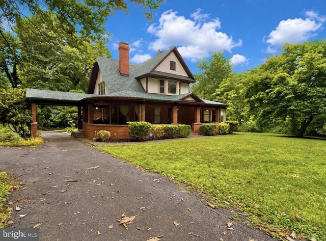 100 E PARK ST, Bordentown, NJ 08505
