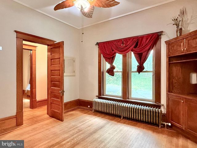 100 E PARK ST, Bordentown, NJ 08505