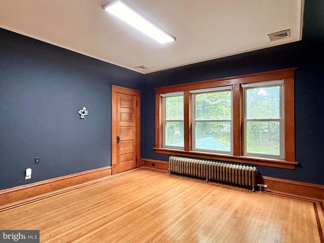 100 E PARK ST, Bordentown, NJ 08505