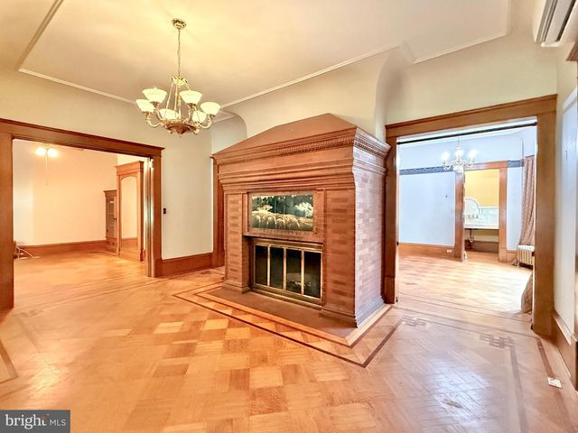 100 E PARK ST, Bordentown, NJ 08505