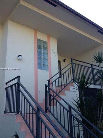 405 LAKEVIEW DR 202, Weston, FL 33326