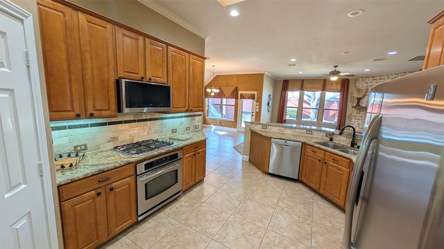 6512 Diamond Drive, Mckinney, TX 75070