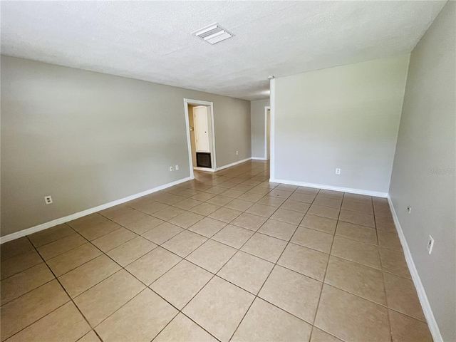 829 W CAROLE STREET, Lakeland, FL 33803