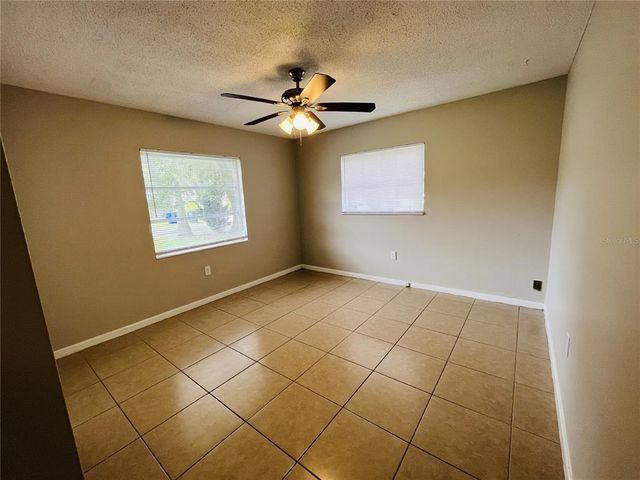 829 W CAROLE STREET, Lakeland, FL 33803