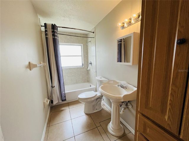 829 W CAROLE STREET, Lakeland, FL 33803