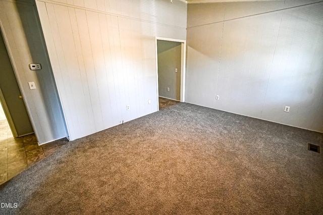 500 Zene Street, Henderson, NC 27536