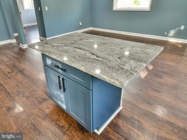 7012 GATEWAY BLVD, District Heights, MD 20747