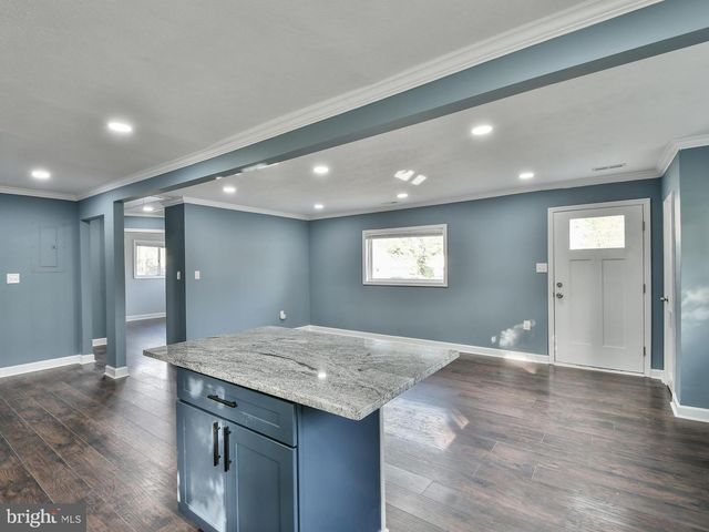 7012 GATEWAY BLVD, District Heights, MD 20747