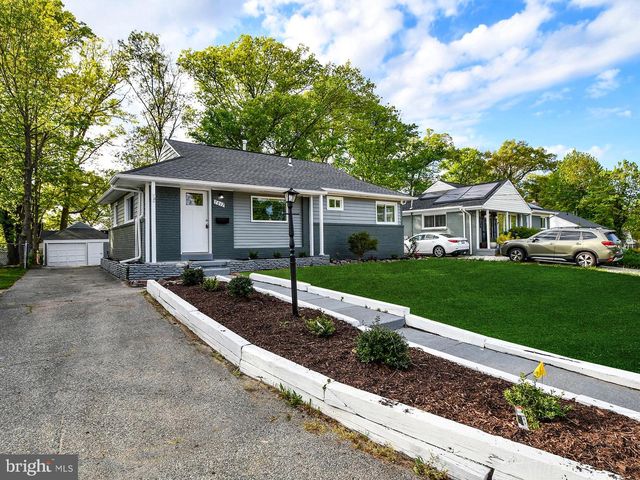 7012 GATEWAY BLVD, District Heights, MD 20747