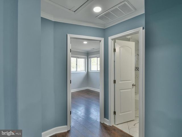 7012 GATEWAY BLVD, District Heights, MD 20747