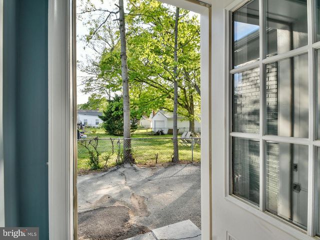 7012 GATEWAY BLVD, District Heights, MD 20747