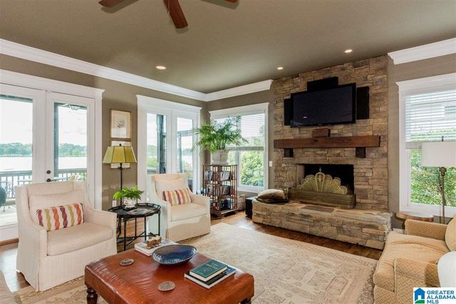 1030 IMAGES SQUARE, Cropwell, AL 35054