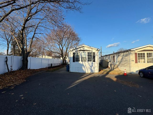 59 Ron Road, Hazlet, NJ 07735