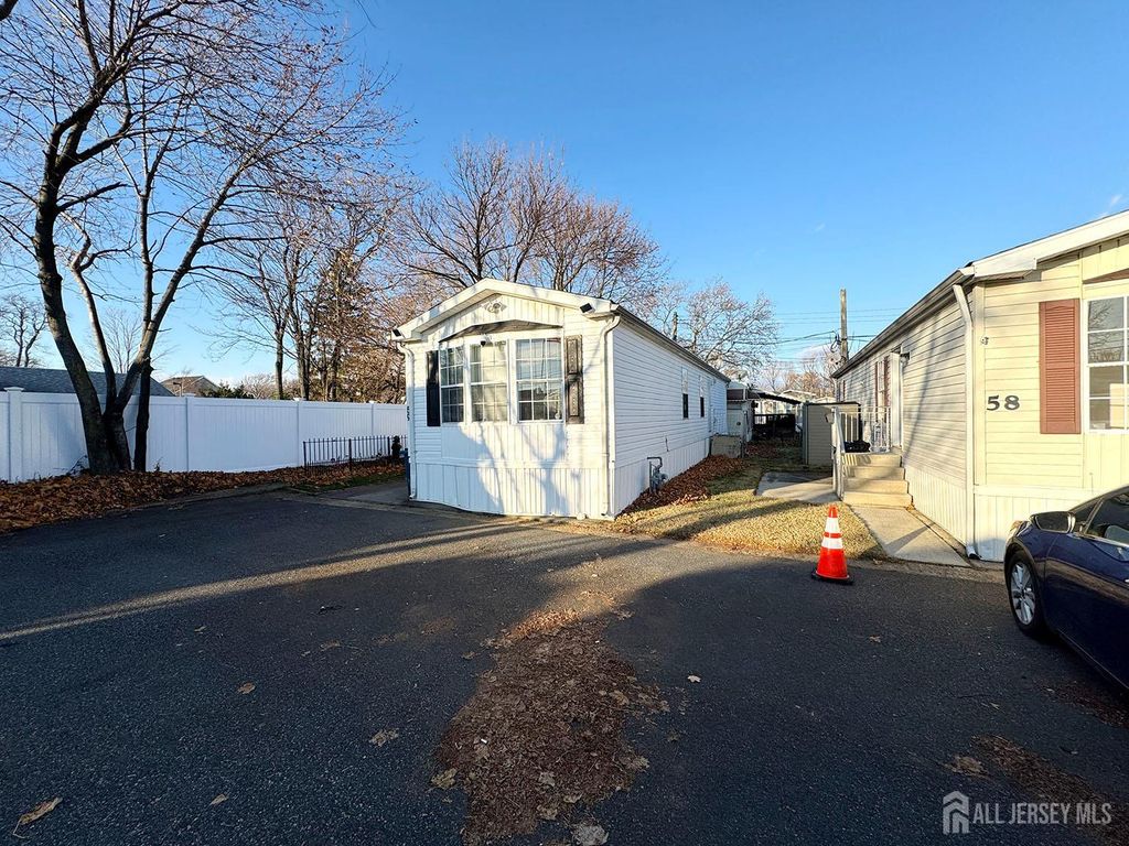 59 Ron Road, Hazlet, NJ 07735