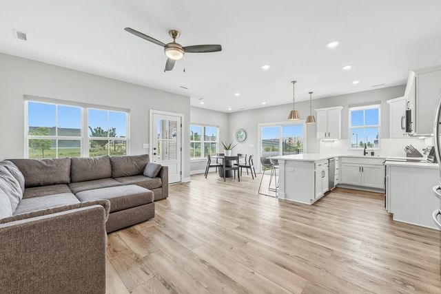145 S Shay Rd, Andover, KS 67002