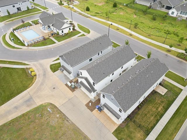 145 S Shay Rd, Andover, KS 67002