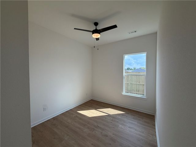 5231 Nicolas Avenue, Springdale, AR 72762