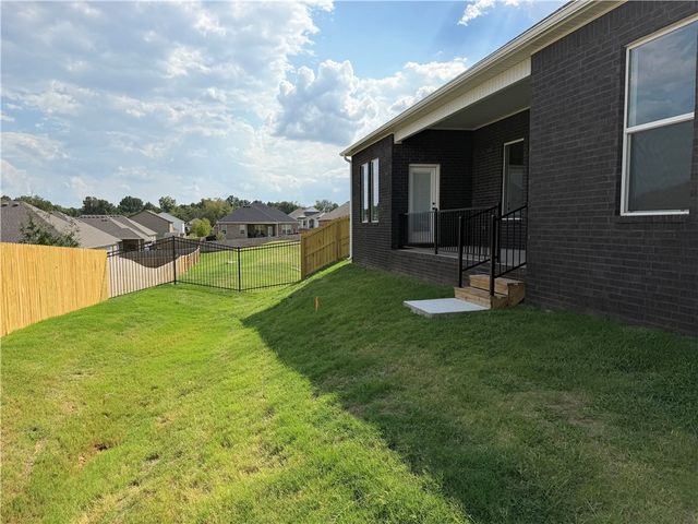 5231 Nicolas Avenue, Springdale, AR 72762