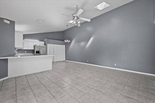 12556 Woodmill Drive, Palm Beach Gardens, FL 33418