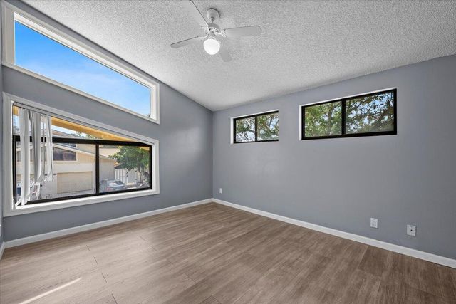 12556 Woodmill Drive, Palm Beach Gardens, FL 33418