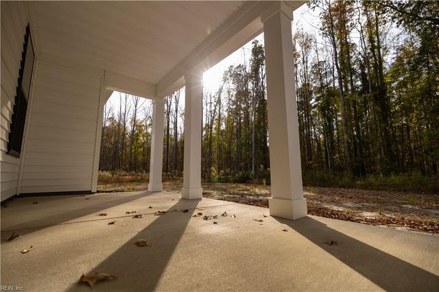 2328 Shillelagh RD, Chesapeake, VA 23323