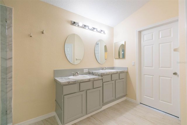 11520 WELLMAN DRIVE, Riverview, FL 33578