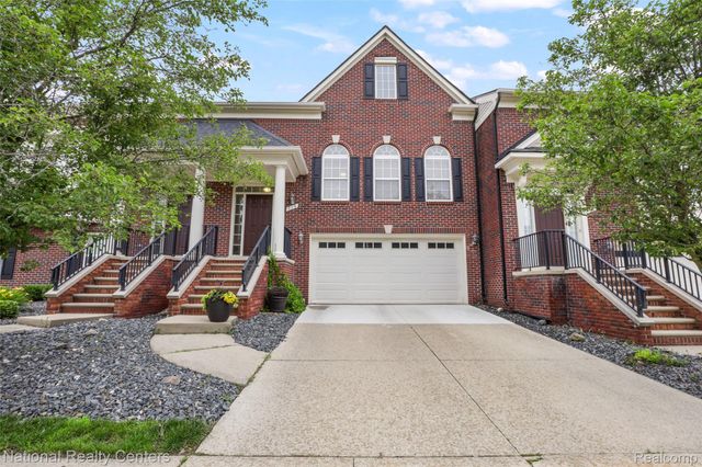 779 Red Run Drive, Troy, MI 48085