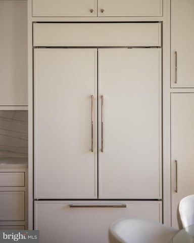 630 N KENMORE ST, Arlington, VA 22201