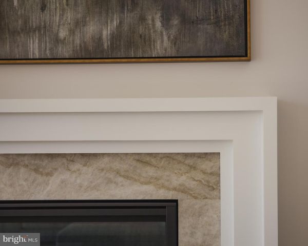 630 N KENMORE ST, Arlington, VA 22201