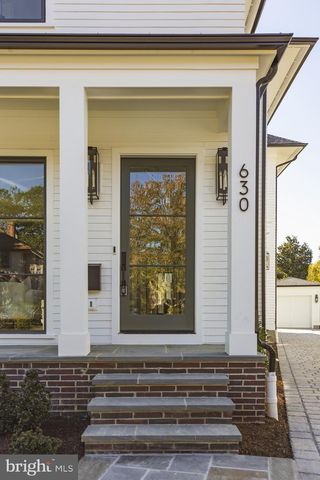 630 N KENMORE ST, Arlington, VA 22201