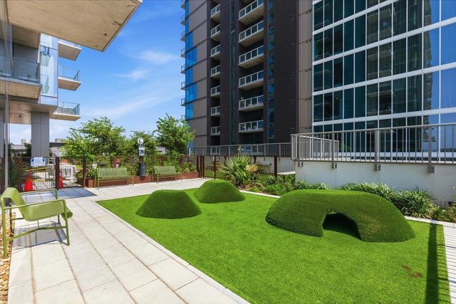 44 East Ave 3304, Austin, TX 78701