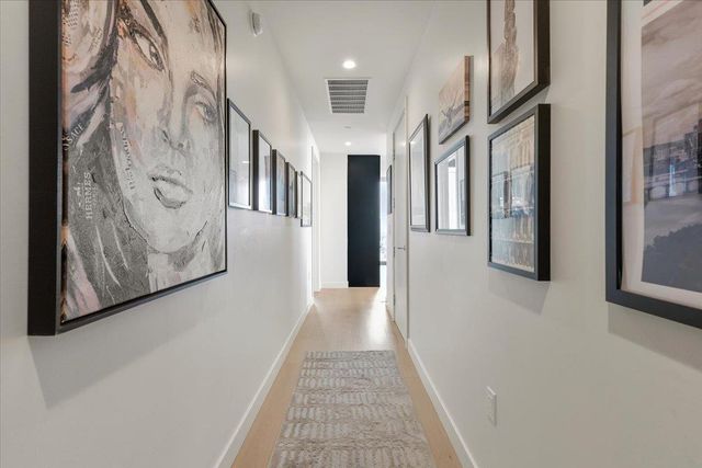 44 East Ave 3304, Austin, TX 78701