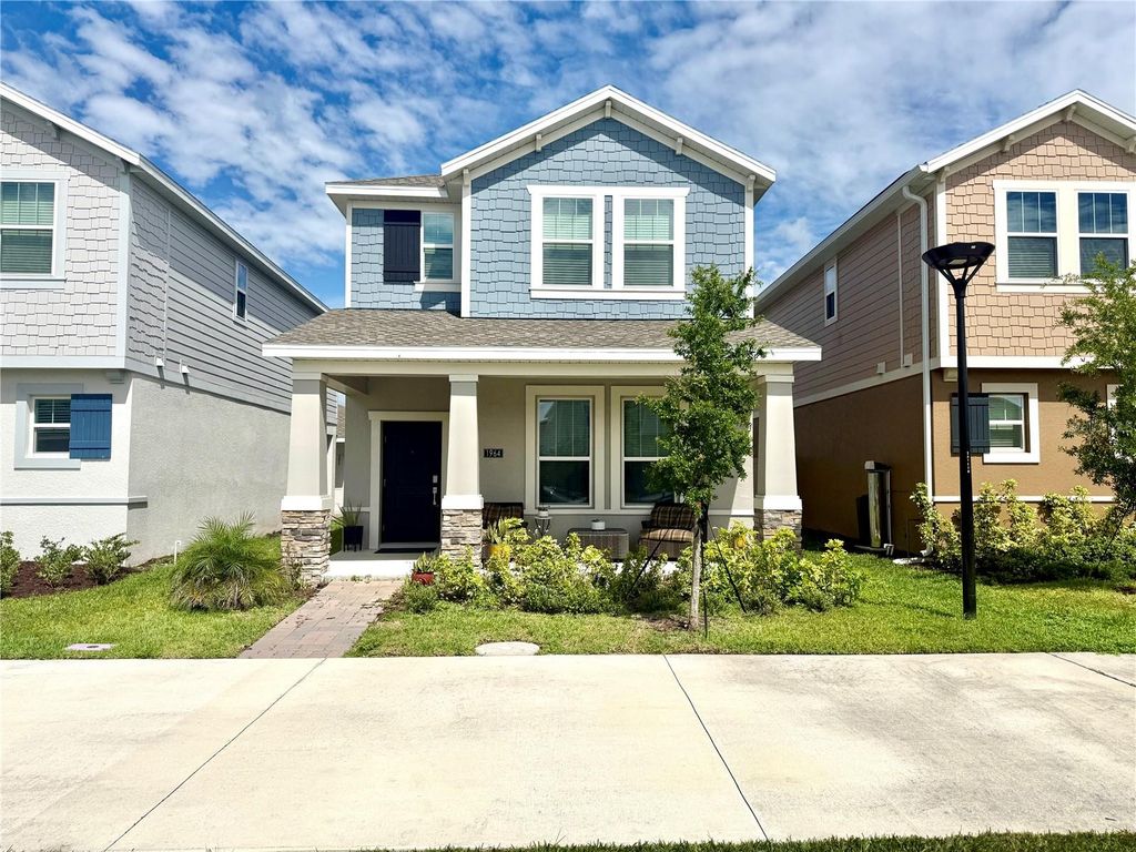 1964 TOHOQUA BOULEVARD, Kissimmee, FL 34744