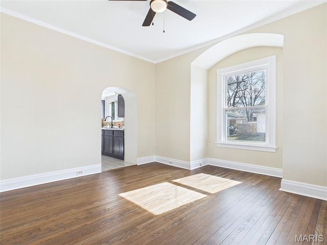 218 S Fillmore Street, Edwardsville, IL 62025