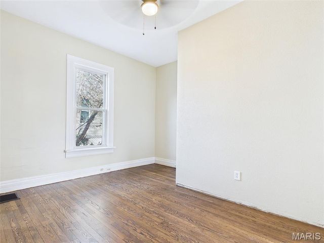 218 S Fillmore Street, Edwardsville, IL 62025