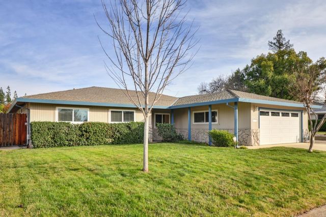 1410 Mallard Ln, Roseville, CA 95661