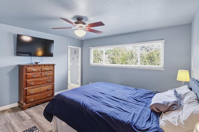 1410 Mallard Ln, Roseville, CA 95661