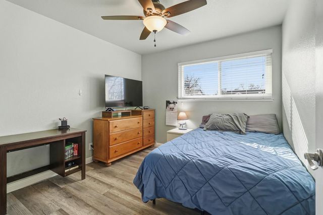 1410 Mallard Ln, Roseville, CA 95661