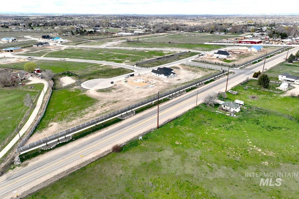 9742 Southside Blvd, Nampa, ID 83686 photo 5