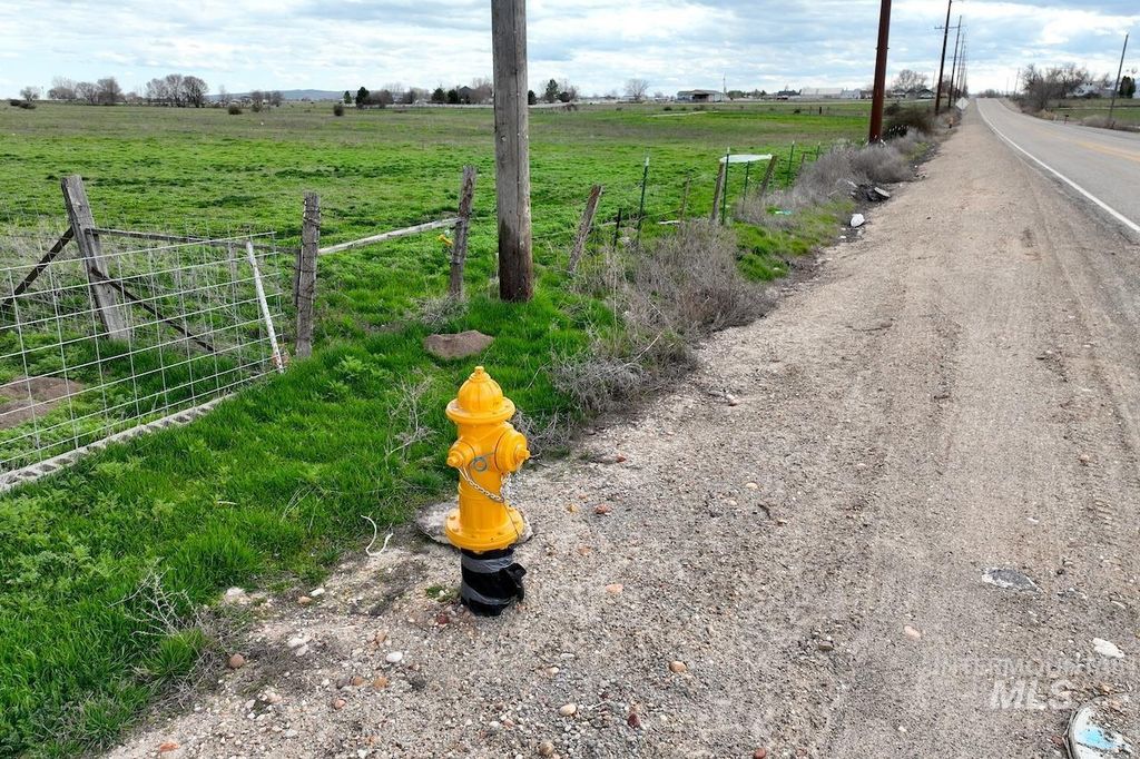 9742 Southside Blvd, Nampa, ID 83686 photo 6