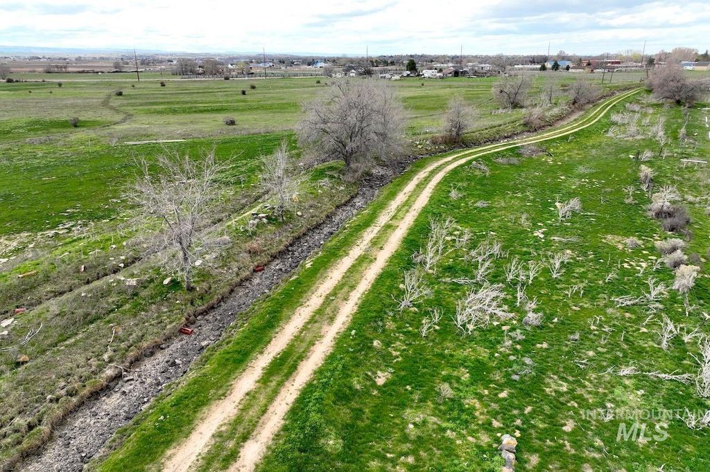 9742 Southside Blvd, Nampa, ID 83686 photo 7