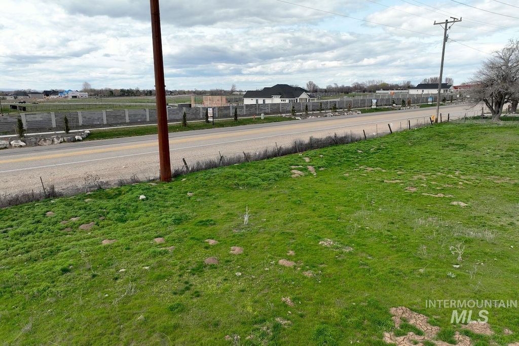 9742 Southside Blvd, Nampa, ID 83686 photo 9