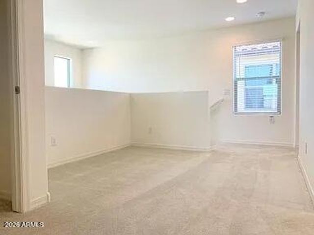 3325 W DUNBAR Drive, Phoenix, AZ 85041