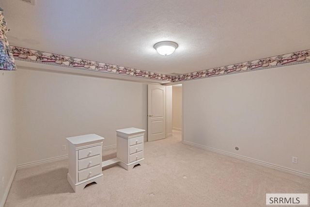 5700 Gleneagles Drive, Idaho Falls, ID 83401