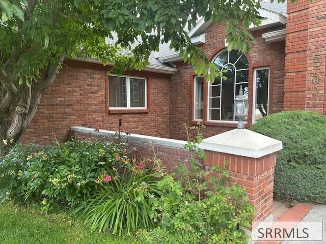 5700 Gleneagles Drive, Idaho Falls, ID 83401
