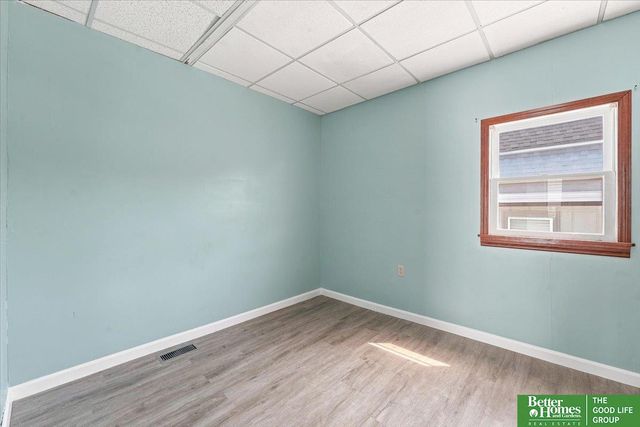 2736 I Street, Omaha, NE 68107