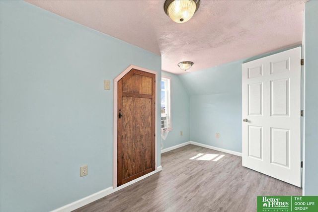 2736 I Street, Omaha, NE 68107