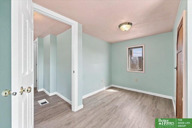 2736 I Street, Omaha, NE 68107