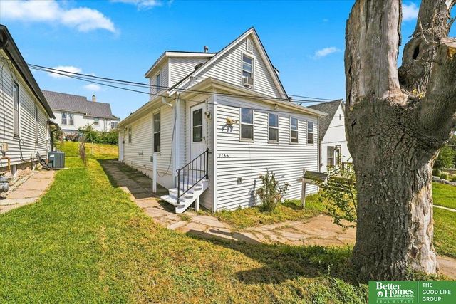 2736 I Street, Omaha, NE 68107