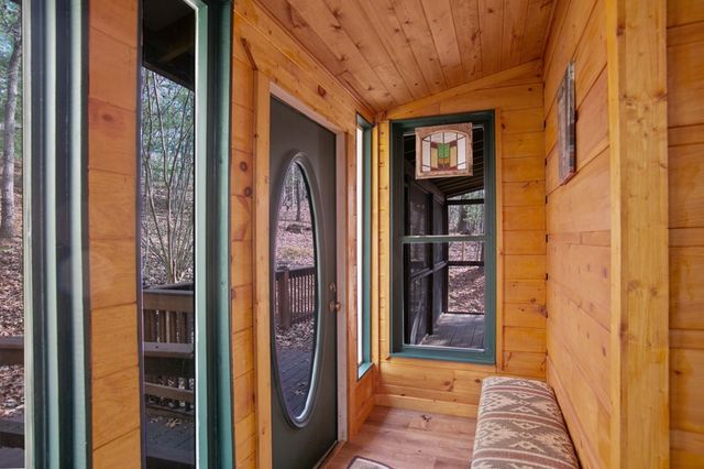 143 Kaely Drive, Mineral Bluff, GA 30559